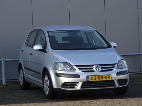 Volkswagen Golf Plus - 1.6 FSI Turijn NETTE AUTO (bj2005) - 1