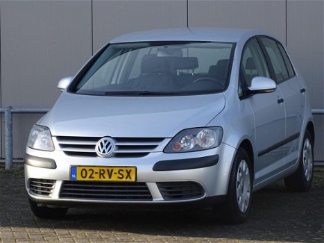 Volkswagen Golf Plus - 1.6 FSI Turijn NETTE AUTO (bj2005) - 1