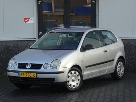 Volkswagen Polo - 1.2-12V Comfortline APK 2020 (bj2003) - 1