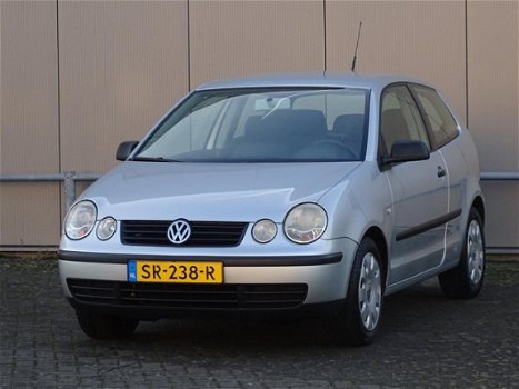 Volkswagen Polo - 1.2-12V Comfortline APK 2020 (bj2003) - 1