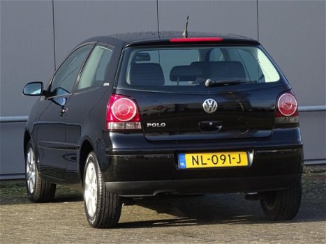 Volkswagen Polo - 1.2 Trendline NETTE AUTO (bj2006) - 1
