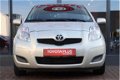 Toyota Yaris - 1.3 VVTi Aspiration - 1 - Thumbnail
