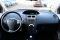 Toyota Yaris - 1.3 VVTi Aspiration - 1 - Thumbnail