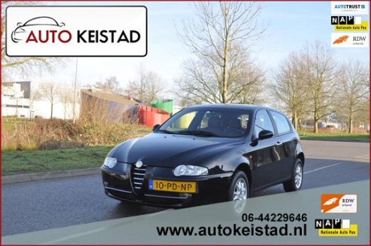 Alfa Romeo 147 - 1.6 T.Spark Edizione Esclusiva 5-DEURS/LEDER/STOELVERWARMING 1 JAAR APK - 1