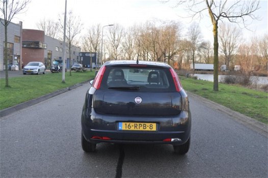 Fiat Grande Punto - 1.3 M-Jet Actual 5-DEURS/AIRCO NETTE STAAT - 1