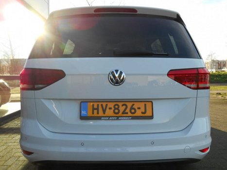 Volkswagen Touran - 1.2 TSI Highline 7persoons - 1