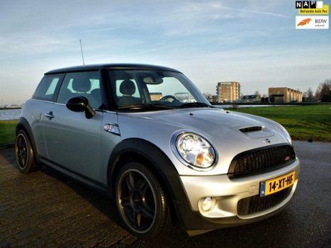 Mini Mini Cooper - 1.6 S Chili 2007 ORIG NL TOPSTAAT GR NAVI UNIEK - 1