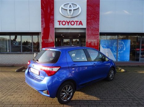 Toyota Yaris - 1.5 Hybrid Design / Safety Sence / Navigatie / DAB / Parkeercamera / Bluetooth / Mist - 1