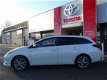 Toyota Auris Touring Sports - 1.8 Hybrid Lounge / Led Koplampen / Parkeersensoren / Stoelverwarming - 1 - Thumbnail