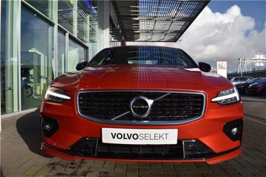 Volvo S60 - 2.0 T5 Intro Edition Luxery Line/Scandinavian Line/Electrisch verstelbare bestuurders en - 1