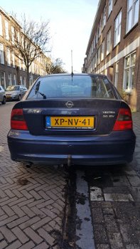 Opel Vectra - 2.0-16V CDX - 1