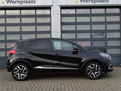 Renault Captur - 0.9 TCe Dynamique | Navigatiesysteem | Climate control | Parkeercamera | Trekhaak | - 1