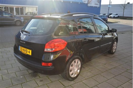 Renault Clio Estate - 1.2 TCE Sélection Business I Airco I Dakrail I PDC I Dealer onderhouden - 1