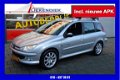 Peugeot 206 SW - 1.6-16V Quiksilver I Airco I Sport velgen I Trekhaak I Dealer onderhouden - 1 - Thumbnail