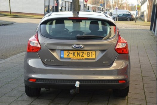 Ford Focus - 1.6 TDCI ECOnetic Lease Titanium - Navigatie I Airco I Sport velgen I Dealer onderhoude - 1