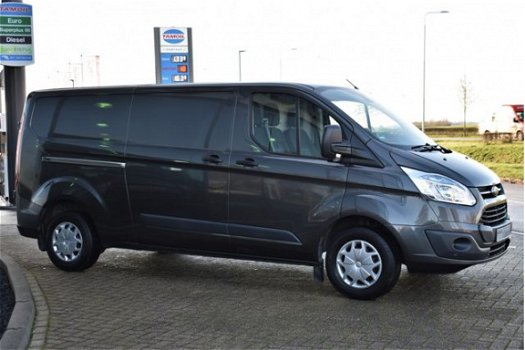 Ford Transit Custom - 290 2.2 TDCI 125PK L2H1 Trend, Navigatie, Airco, Trekhaak - 1