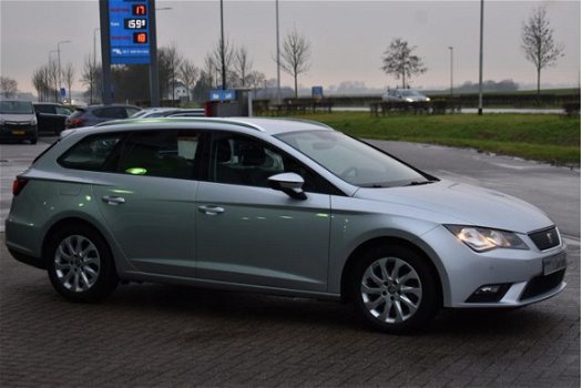 Seat Leon ST - 1.6 TDI Style Ecomotive, Leder, Navigatie, Climate Control - 1