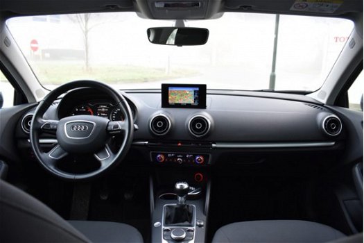 Audi A3 Sportback - 1.6 TDI Pro Line Plus, LED, Navigatie, Climate Control - 1