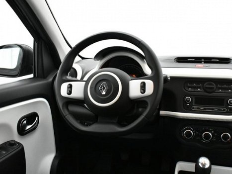 Renault Twingo - SCe 70 Collection // Airco / Multimedia R-GO / Bluetooth / Verhoogde instap / - 1