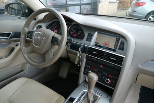 Audi A6 Avant - 2.4 Pro Line Business Automaat / Navi/ Clima/ Led - 1