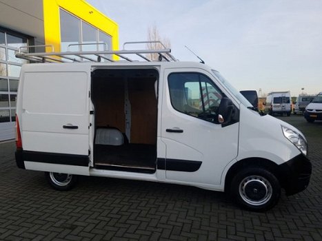 Renault Master - bestel T28 2.3 dCi L1H2 Airco navi imeriaal 3-pers Keurige Master - 1