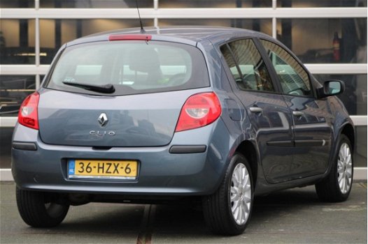 Renault Clio - 1.2 TCE Collection 5 Deurs Airco 3-6-12 M Garantie - 1