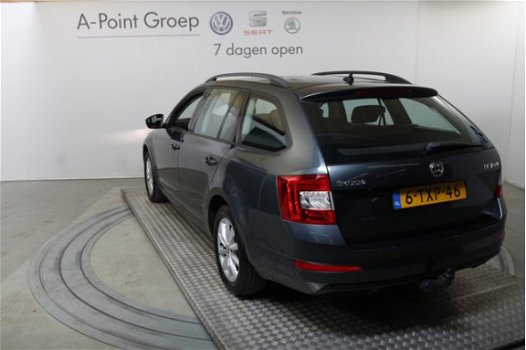 Skoda Octavia Combi - 1.2 Tsi 77Kw 105pk Ambition Businessline Navi/Pdc/Bt/Ecc/Crc/Lmv/Bc/trekhaak - 1