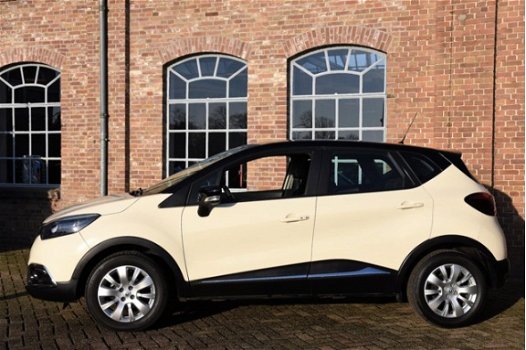 Renault Captur - 0.9 TCe Dynamique 2015 53.480KM Navi Airco Cruise 1e Eigenaar - 1