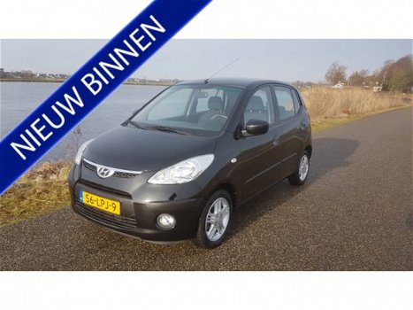 Hyundai i10 - 1.1 Dynamic XL - 1