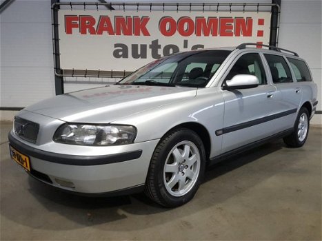 Volvo V70 - 2.4 140PK LPG Comfort Line + OH HISTORIE/NETTE AUTO/CLIMA/CRUISE/PDC - 1