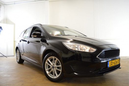 Ford Focus Wagon - 1.0 ECOBOOST BUSINESS NAVI/LMV/PDC - 1