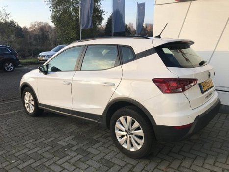 Seat Arona - 1.0 TSI Style Launch Edition Navigatie, Parkeersensoren Achter, Cruise control, Airco e - 1