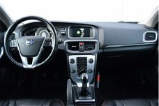 Volvo V40 - 2.0 D4 190pk Ocean Race Panoramadak, Harman/Kardon, Adap. Bi-Xenon, Zwart Leder, Elek. S