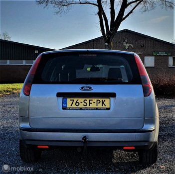 Ford Focus Wagon - 1.6-16V Futura, NWE APK, Cruise, Trekhaak - 1