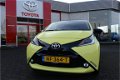 Toyota Aygo - 1.0 VVT-i x-cite Airco, Parkeercamera & 15'' lichtmetalen velgen - 1 - Thumbnail