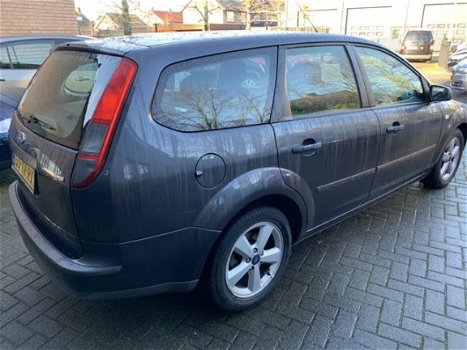 Ford Focus Wagon - 1.6 TDCI Futura goed rijdend en onderhouden - 1