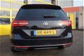 Volkswagen Passat Variant - 1.6 TDI Edition R Highline AUTOMAAT BJ2015 LED V+A | LMV17