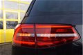 Volkswagen Passat Variant - 1.6 TDI Edition R Highline AUTOMAAT BJ2015 LED V+A | LMV17