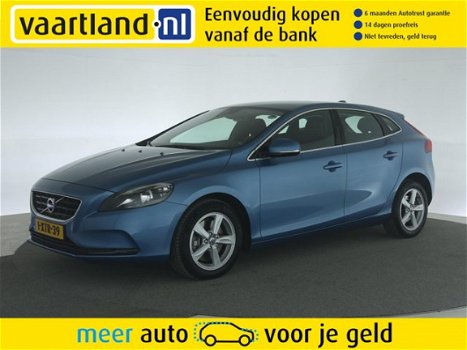 Volvo V40 - D4 190PK Business Momentum [Navi Trekhaak] - 1