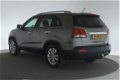 Kia Sorento - 2.2 CRDi 4WD X-ecutive Aut. [ climate cruise trekhaak ] - 1 - Thumbnail