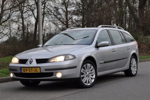 Renault Laguna Grand Tour - 2.0-16V T Privilège TURBO AIRCO/NAVI/CRUISE/LEDER NETTE AUTO - 1