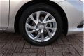 Toyota Auris - 1.8 Hybrid Dynamic - 1 - Thumbnail