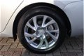 Toyota Auris Touring Sports - 1.8 Hybrid Lease - 1 - Thumbnail