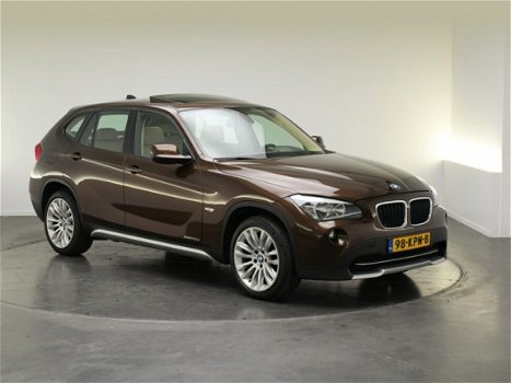 BMW X1 - xDrive20d Executive - 1