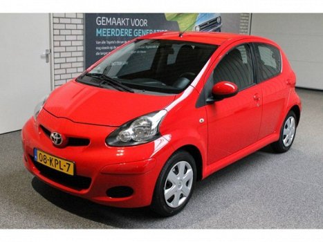 Toyota Aygo - 1.0 VVT-i 5-Drs Comfort AC - 1