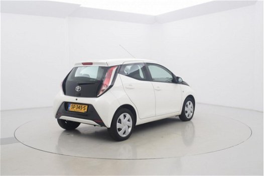 Toyota Aygo - 1.0 VVT-i x-play 5drs - 1