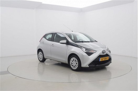 Toyota Aygo - 1.0 VVT-i x-play 5drs - 1