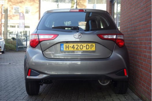 Toyota Yaris - 1.0 VVT-i Connect 5drs AppleCarPlay - 1