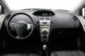 Toyota Yaris - 1.3 VVTi Sol | 5-deurs | Airco | Trekhaak - 1 - Thumbnail