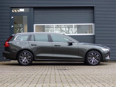 Volvo V60 - 2.0 T5 Inscription | Winter Line | Adaptieve Cruise Control | Keyless Drive | Standkache - 1